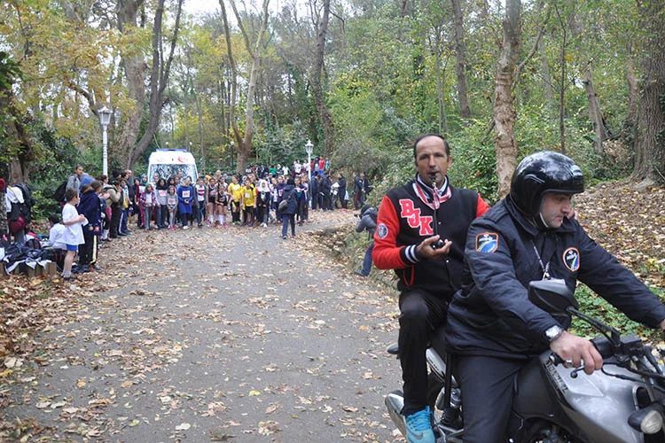 Beykozlu gençler 15 Temmuz adına yarıştı 1 15temmuz adina kostular 6 OCHymnSoOQ