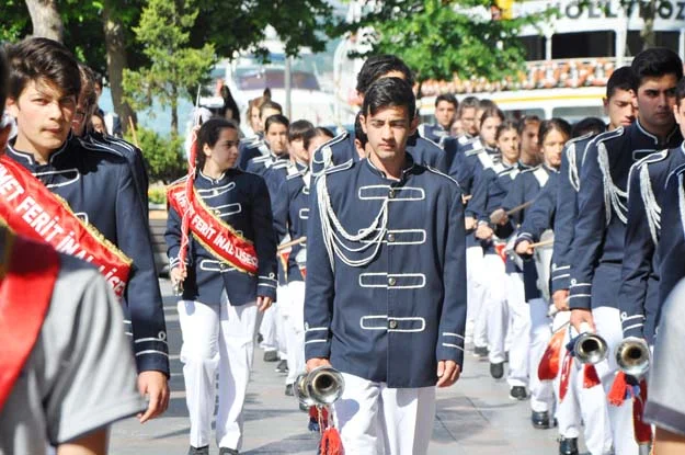 Beykoz'un vicdanı Atatürk'ü kucakladı 1 19 mayis 16 17 FerjjUm cw