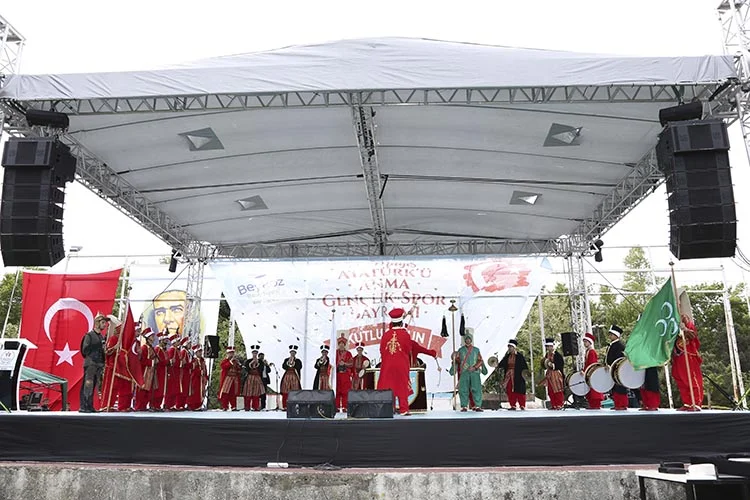 Beykoz’da Rengarenk 19 Mayıs Kutlamaları 1 19 mayis 20 1un dyhabt