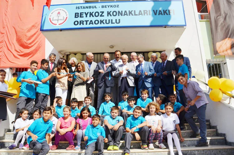 Beykoz’da ilk dersi Kaymakam Ahmet Katırcı verdi 6 2016 2017 egitim ogretim 18 q0i55h64QL