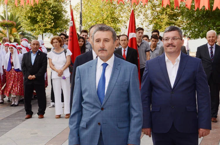 Beykoz’da ilk dersi Kaymakam Ahmet Katırcı verdi 1 2016 2017 egitim