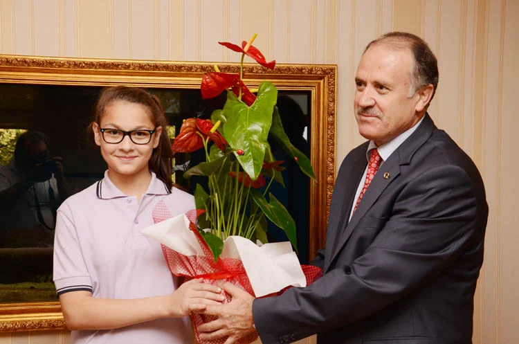 Beykoz’da ilk dersi Kaymakam Ahmet Katırcı verdi 2 2016 2017 egitim ogretim 4 U2fBlZP5gc