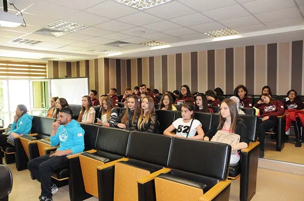 23 Nisan Çocukları Beykoz’a geldi 2 23 nisan cocukl 7BZQkZNqmt