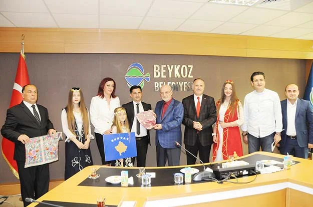 23 Nisan Çocukları Beykoz’a geldi 1 23 nisan cocukl tHU5RvJQKZ