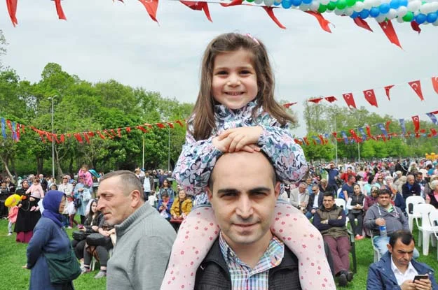 Beykoz’a çocuk kokusu yayıldı 3 23 nisan toren 2016 5 jUqG9ktjGU