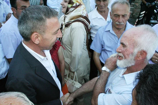 Şehit polis parkını meslektaşları açtı 2 3 DcOusuay a