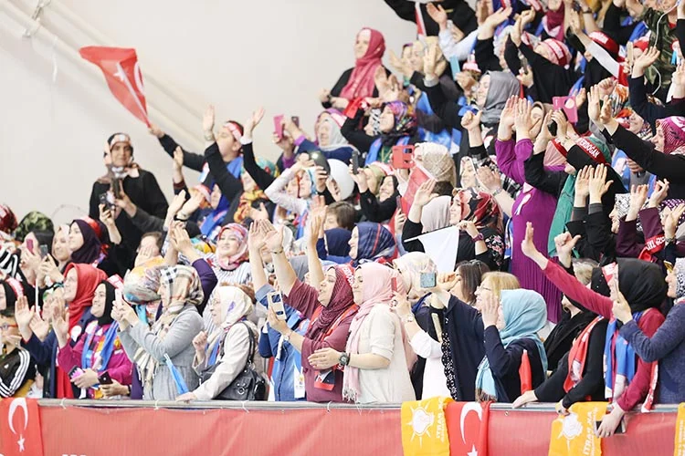 Erdoğan Beykoz’da dertlere derman oldu 2 burDnmEEOU