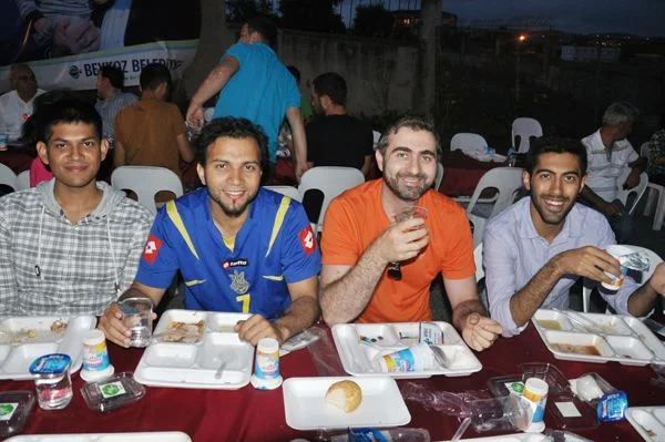 Beykoz'da hiç yabancılık çekmediler 2 abd ogrenci beyk DrO8e zL0k