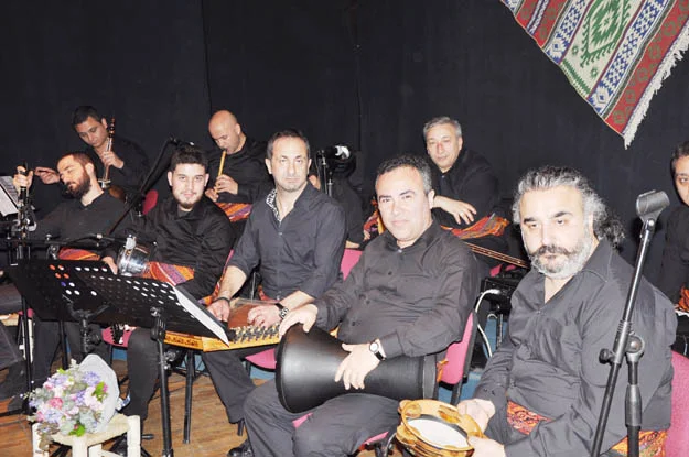 acarkent kons 4nGvycolsY