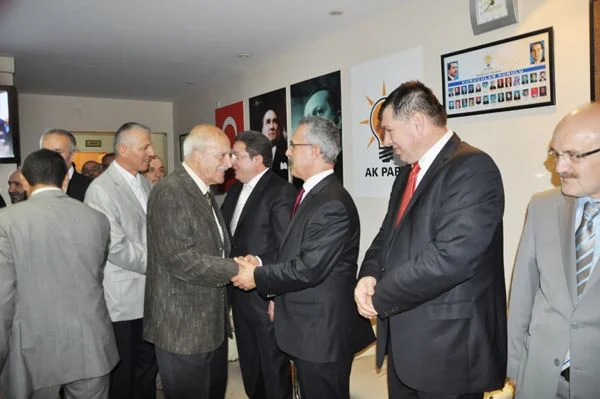 İki başkanı barıştıran bayram!.. 2 ak bayr lnQXXe6qCn