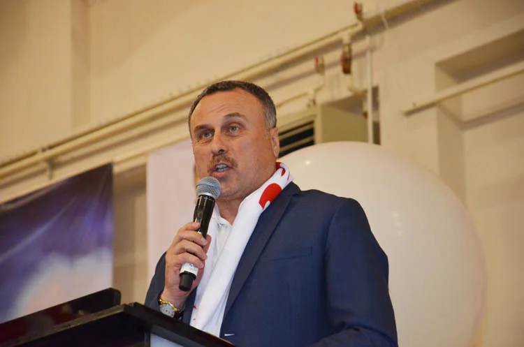 Selim Temurci Beykoz’u ayağa kaldırdı 8 ak cb sis h 27 RNIh5DU4EW