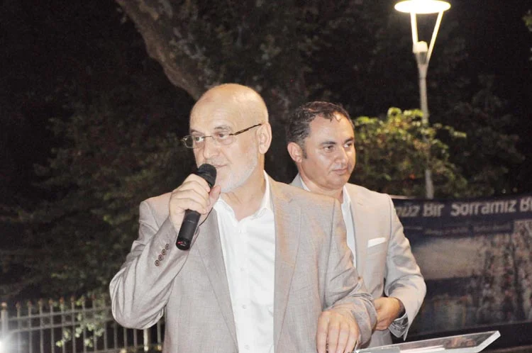 AK Parti Beykoz vefa iftarında sinirler gerildi 5 ak ift W3NSDreeiK