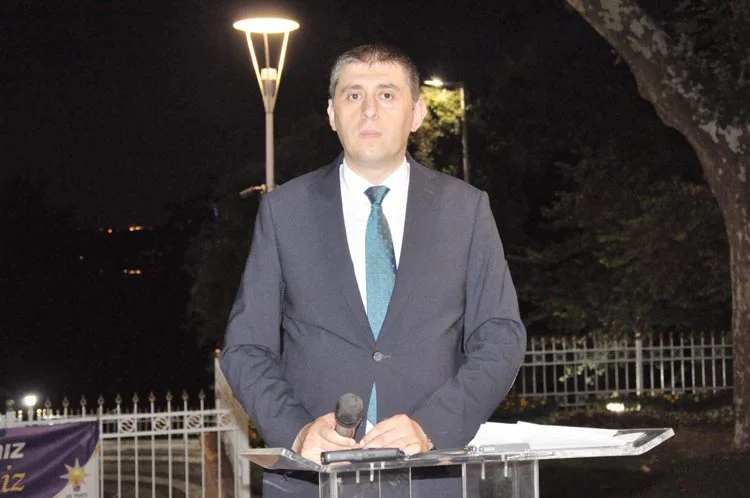 AK Parti Beykoz vefa iftarında sinirler gerildi 2 ak iftar 12 l3nBVXTP8d