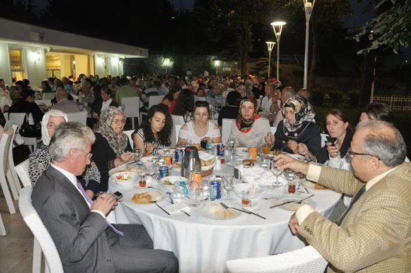 AK Parti’de 2014 seçim hareketi 1 ak iftar beykoz 55 0YvPSLoZNi