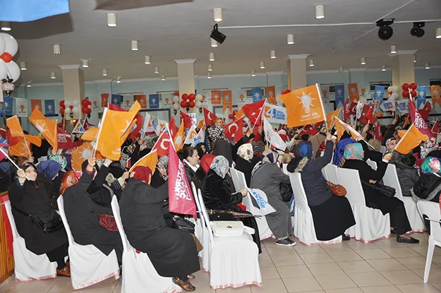 ak kadin kongre 2015 8 AyWR7ZDOHC