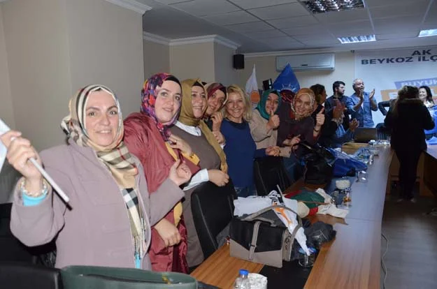 AK Parti Beykoz Teşkilatı zaferi böyle kutladı 3