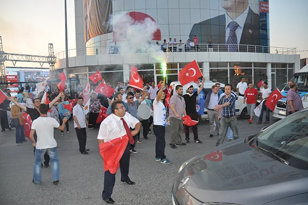 ak pari cumhur kutlama e6IUfdfG 1