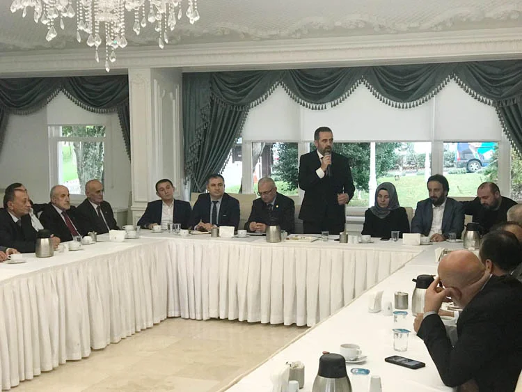 AK Parti, Beykoz'u muhtarlarla yönetiyor 2 ak part beykoz u muhtarlarla yonetiyo NRhJGaYWPO