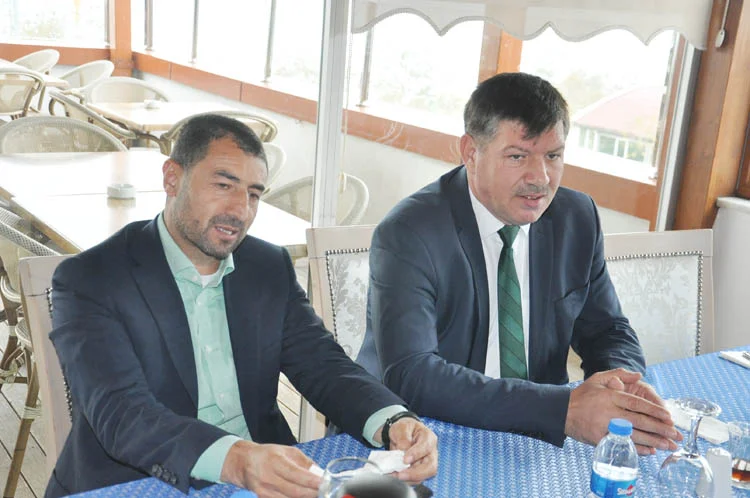 AK Parti Aday Adayı Adem Sefer, basınla buluştu 1 ak parti aday adayi adem sefer basinla bulustu 1 LnFCrvj67I