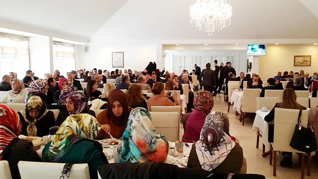 ak parti aday adayla r1CFHAlrk5