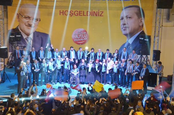 Biz değerlendirdik, KARAR SİZİN! 2 ak parti adayl AHD8T8sHnT