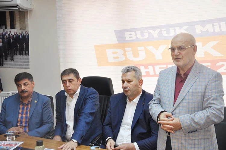 AK Partili Vekiller, gündemi Beykoz’da değerlendirdi 4 ak parti bayram 9 W2ktPiLF3C