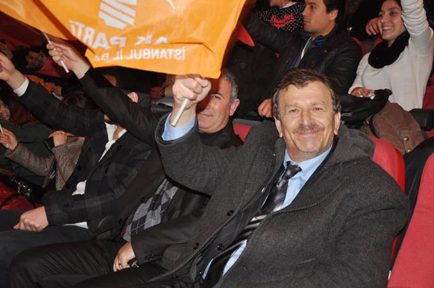 ak parti genclik kollari 4 olagan kongre 10 wEUOCOq04c