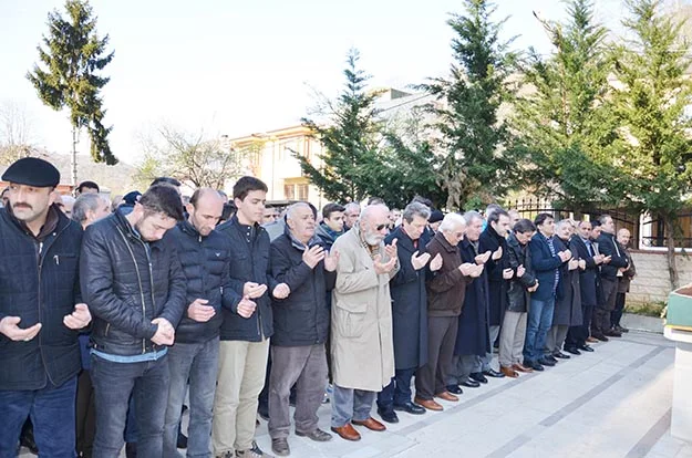 İş dünyası Beykoz’da ki cenazede buluştu… 2