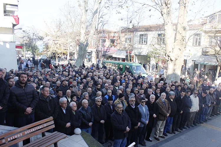 Kuyumcu Alaattin Bekler ebediyete uğurlandı 1 ala 2 3KDL5fn0fh