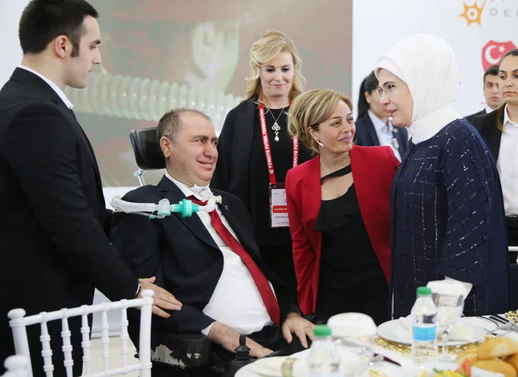 ALS Gecesi, Beykoz'da Emine Erdoğan'ın katılımıyla yapıldı 3 als gecesi riva Q2Ag4y59Tv