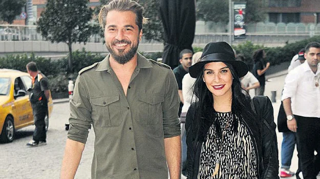 Ünlü çiftten Beykoz'daki kimsesiz çocuklara hediye 1 alt l5j7HLrQyF