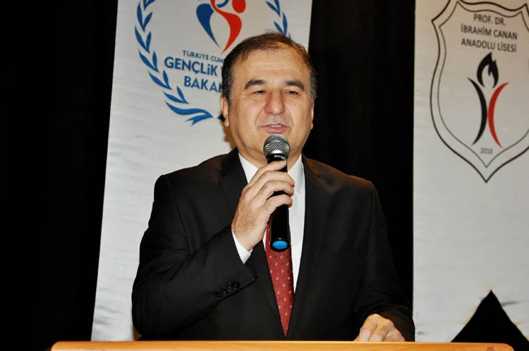 Ara Güler'in engelsiz fotoğrafları Beykoz'da 2 ara gulerin engelsiz fotograflari beykoz da taniti Lkd9eDO5s