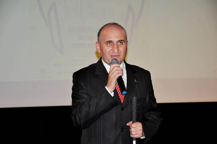 Ara Güler'in engelsiz fotoğrafları Beykoz'da 1 ara gulerin engelsiz fotograflari beykoz da taniti IAUTBP3Tse