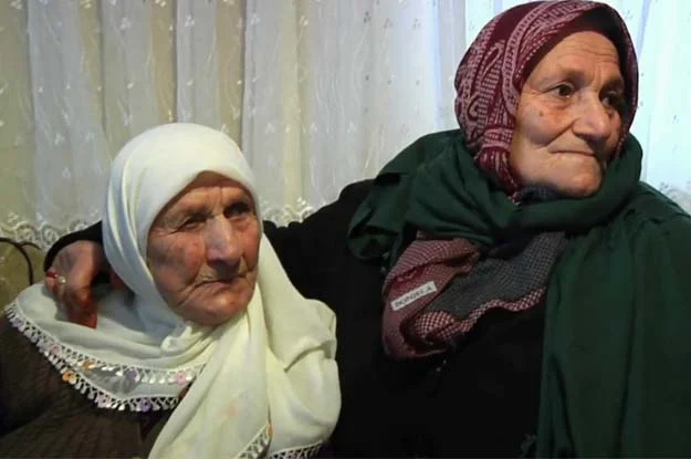 Beykozlu Asiye Nine İBBTube'da 2 asiye nine db1 qcN1w1PPeM