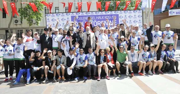 Atletler Beykoz'da anneler için koştu 6 atletler anneler icin 3 wZRs9ZXF T