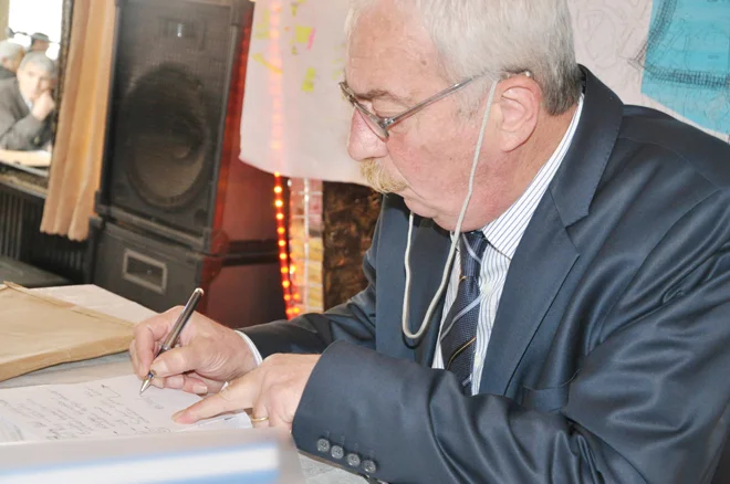 aydin duzgun r dOAspV5rdv