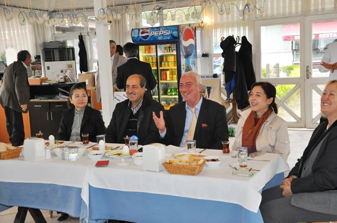 aydin duzgun r qDhYSpKZ0n