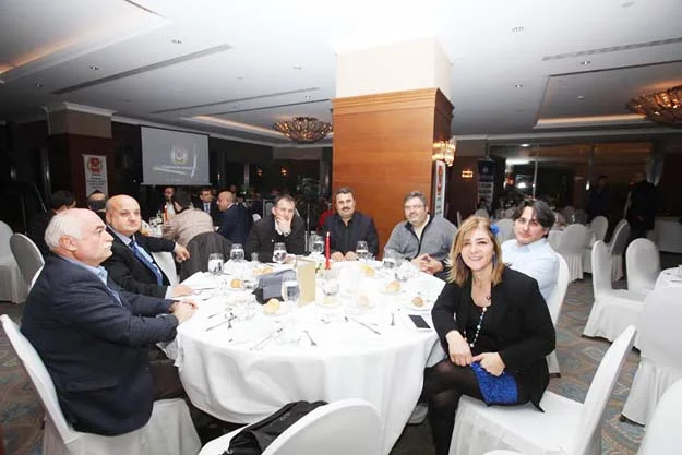 AYGAD'tan 10 Ocak gösterisi... 1 aygad 10 16 goster FoEDCGoELW