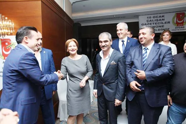 AYGAD'tan 10 Ocak gösterisi... 7 aygad 10 16 gosteri ES9oke3ghv