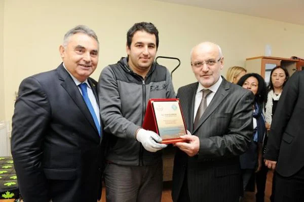 Beykoz İş Okulu’na yepyeni sınıf 1 b snf y bt9boB8pkI