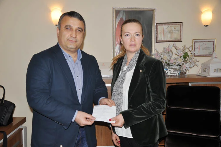 Beykozlu Trabzonlulardan Halep'e 23 bin TL 1 bagi sec k