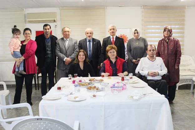 Beykoz, Ailesine sahip çıkacak 3 bak zi gg 12 hFzNov3CO4