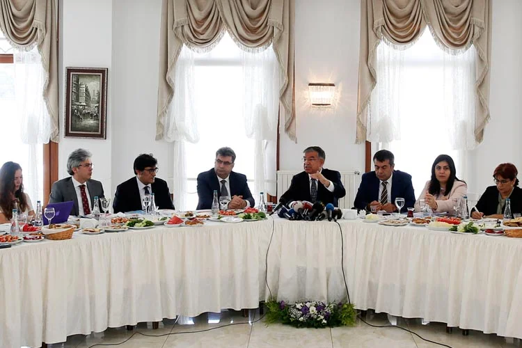 Bakan Yılmaz, gündemi Beykoz’da değerlendirdi 1 bakan ismet yilmaz beyk yodZoGFoZ2