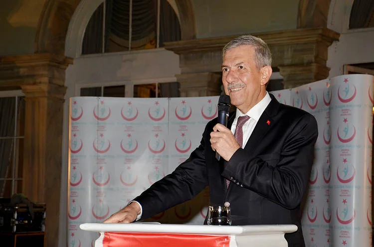 Bakan Demircan, Beykoz'da sağlıkçılarla buluştu 2 bakandemircanbeykozdasaglikcilarlabulustu 5 i88H3cyT8O