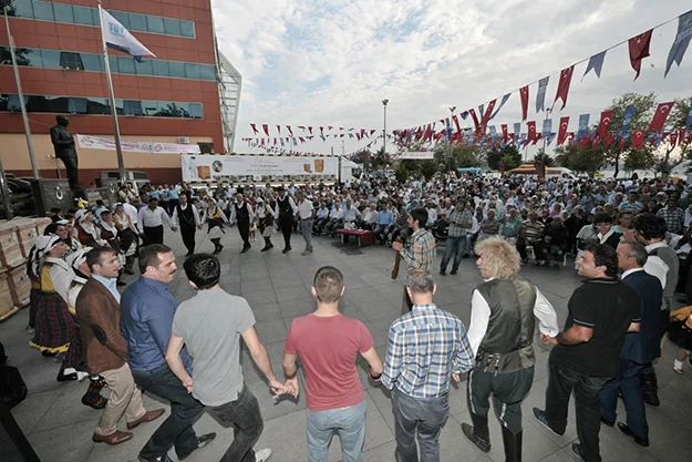 Beykoz’un arıcılarına Belediye'den 1300 kovan 1 bal festivali beykoz 20 gvCAT6X9it