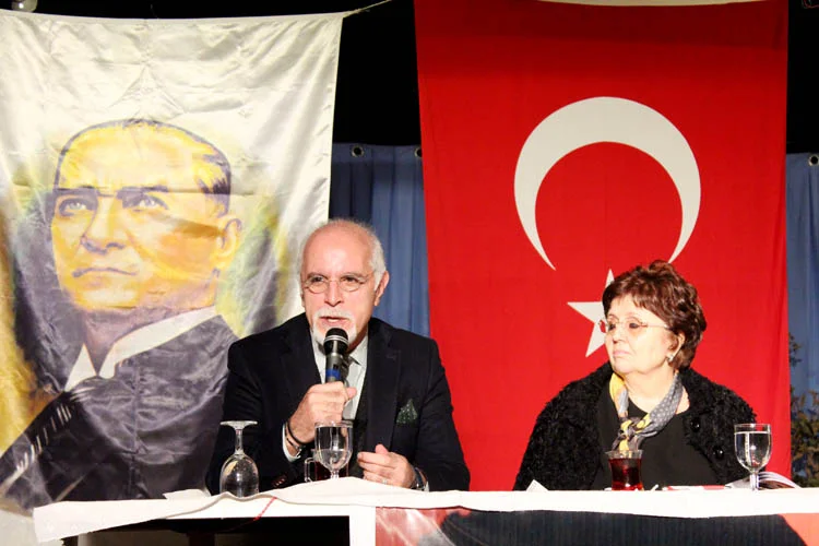 Beykoz ADD, Başkanlık Sistemini tartıştı 2 baro add konf 3 tK AiLpD0K