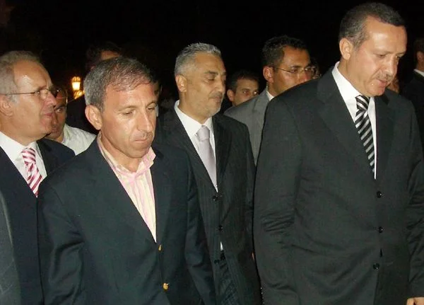 basbakan gru ON9Gcf0DEH