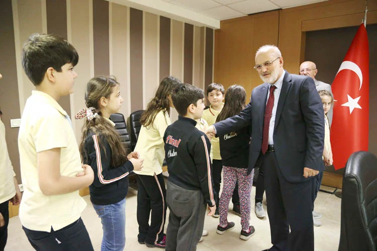 Beykoz'un Başkan Amcası belediyeyi anlattı 1 baskan amca 1 KWq zh4mim