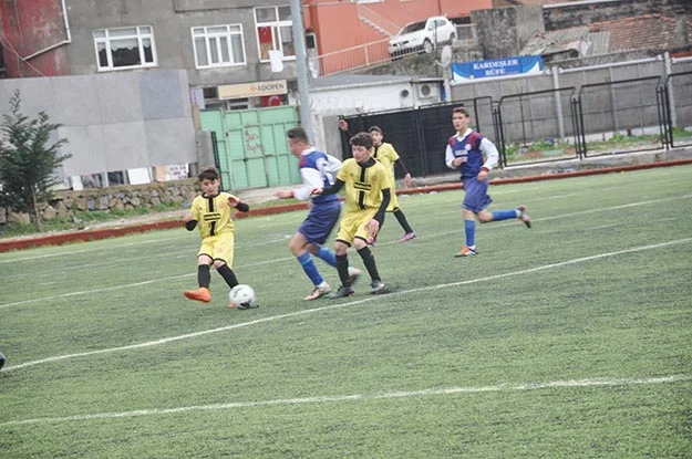 Beykoz 1908 U14, 1 puana razı oldu 1 baye bas 2 hAQaJmvFsL