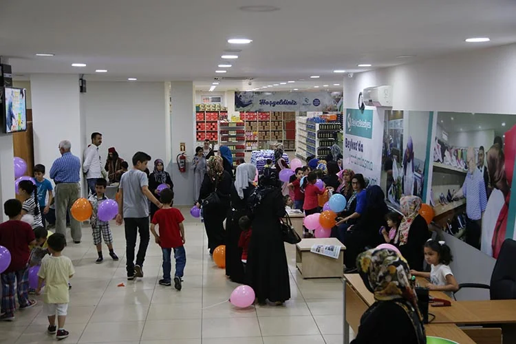 Beykoz’un çocukları Bayram öncesi bayram etti 3 bayram 5 qd96WXiQmq